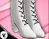 (V) White-blk Boots/B09