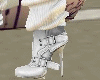 [M] White Shoes Woman