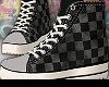 e Checker Sneaker M