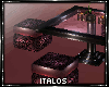 IT: Rosso Antico Table