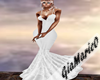 g;silver Silk&Lace gown