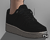 [T] Shoe M