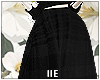 IlE L. plaid skirt black