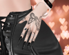 !L Nail black + tattoo