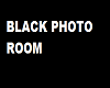 BLACK PHOTO ROOM