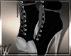 *W* Deane Boots