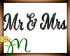 *M* Mr & Mrs sign