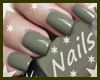💅 Green Nails