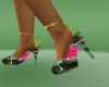 fuchsia heel shoes.