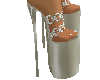 naomi heels