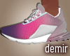 [D] Love sneakers