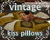 VINTAGE *kiss pillows*