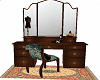 Vic Doll+Dressers