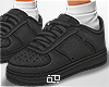 𝓟. Black Sneakers