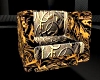 [F] box chair gold