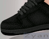 sk. black sneakers