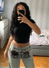 Guest_veronica698677