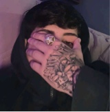 y7y7