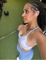 Guest_VictoriaNoel2