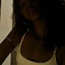 Guest_Jullyvenas