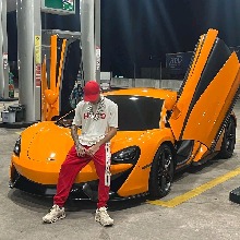 Guest_Lucassx27