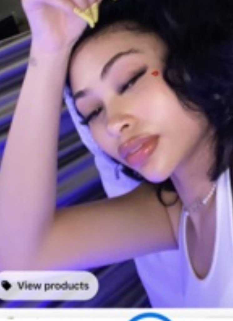 Guest_kikibae8