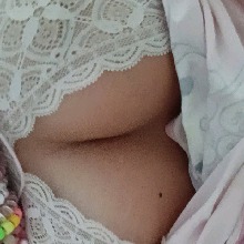 Guest_Valeria274932