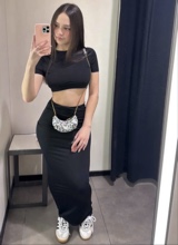 Guest_Karliiiita