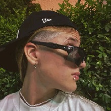 Guest_Biawayne1