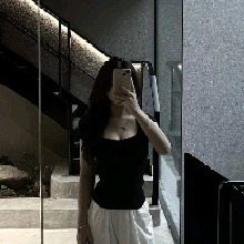 Guest_Rowena78