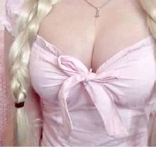 Lilyiana312884