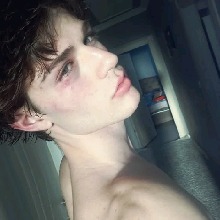 Guest_Yunghxz