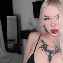 Guest_Yellenna