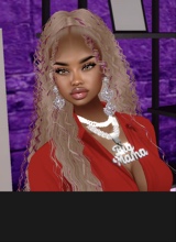 Mia422827