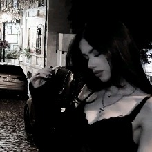Guest_Nikovabanks7