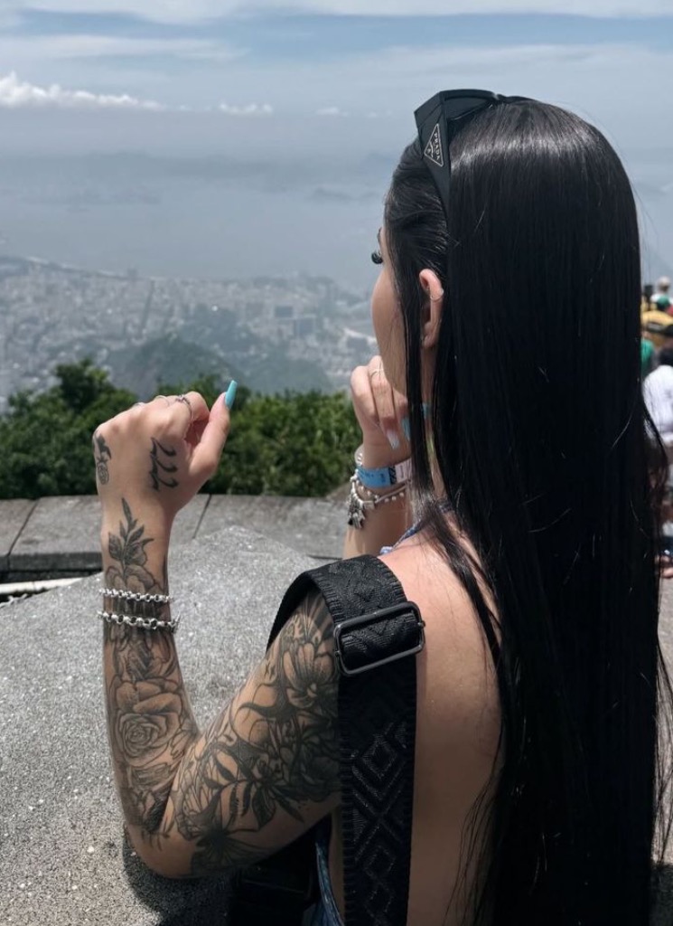 Guest_Sofiaabjs