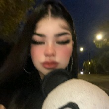 Guest_prettylilbabe1
