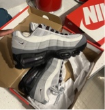 Guest_Troy305039