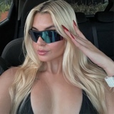 Guest_Emilly192