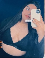 Guest_Cande289193