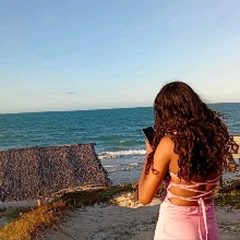 Guest_Maria964056