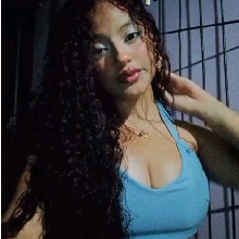 Guest_Alanamayra