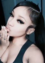Guest_Jade975452