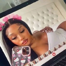 Guest_Herlaaa