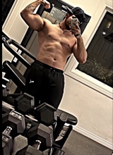 Guest_Charly523117